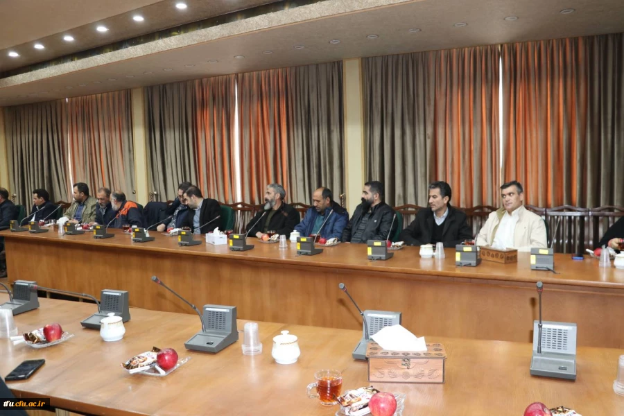 نشست تخصصی استانی انتخابات قوی در پردیس فاطمه الزهرا(س) 13