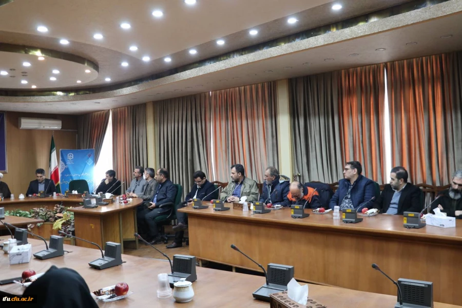 نشست تخصصی استانی انتخابات قوی در پردیس فاطمه الزهرا(س) 15