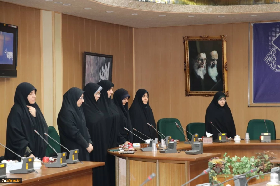 نشست تخصصی استانی انتخابات قوی در پردیس فاطمه الزهرا(س) 18