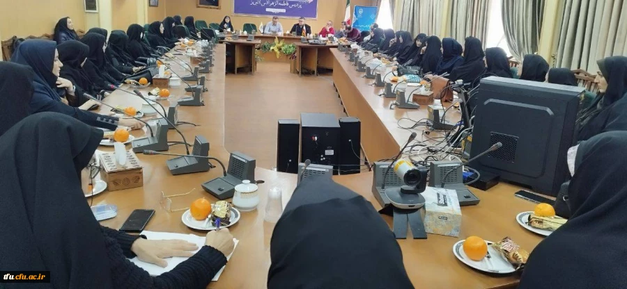 صورت جلسه ی هم اندیشی سرپرست  و معاون آموزشی پردیس فاطمه الزهرا(س)  با اساتید حق التدریس  2