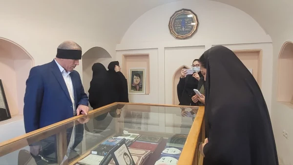 بازدید از خانه تاریخی پروین اعتصامی 11