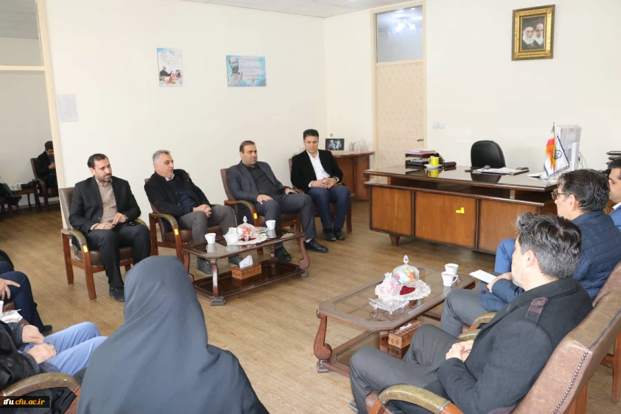 برگزاری جلسه با مسئولان شهرداری منطقه 4 تبریز 12