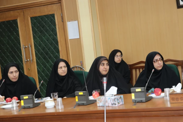 اولین جلسه از سلسله جلسات اخلاق حرفه ای 18