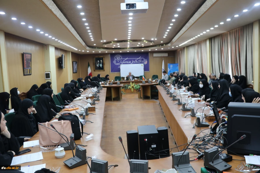 برگزاری ویژه برنامه بزرگداشت روز شهید 25