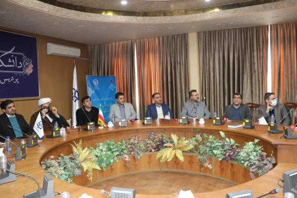 برگزاری ویژه برنامه بزرگداشت روز شهید 8