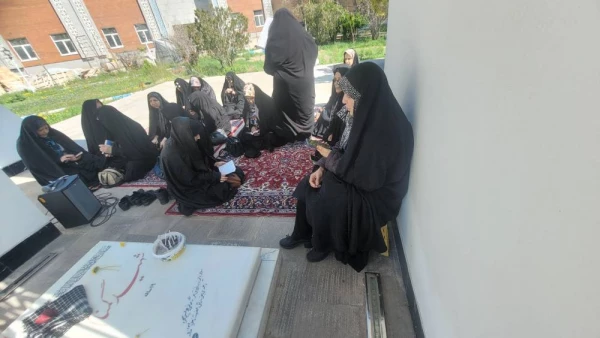 بازدید و زیارت اعضای پایگاه بسیج مسجد انقلاب اسلامی کوی فیروز تبریز از مزار شهید گمنام پردیس فاطمه الزهرا (س)  4