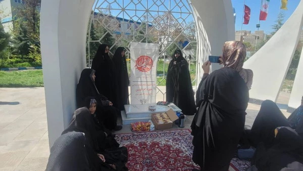 بازدید و زیارت اعضای پایگاه بسیج مسجد انقلاب اسلامی کوی فیروز تبریز از مزار شهید گمنام پردیس فاطمه الزهرا (س)  10