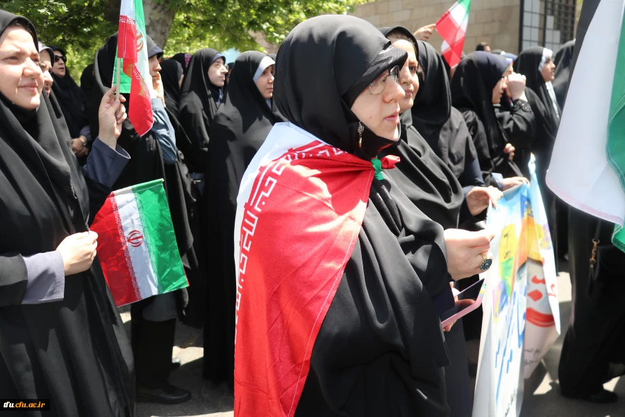 " تجمع دانشگاهیان در حمایت از خیزش و جنبش دانشجویان آزادی خواه جهان در حمایت از فلسطین و مردم مظلوم غزه " 17