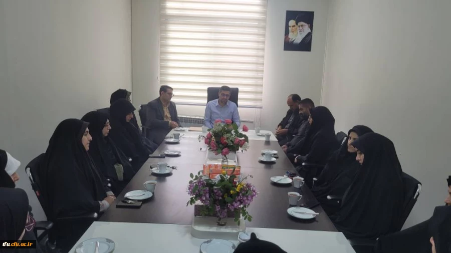 حضور جناب سرهنگ سید کمال نظیری فرمانده حوزه کارمندی شهید عبدالهی در پردیس فاطمه الزهرا (س) تبریز به مناسبت هفته معلم 2