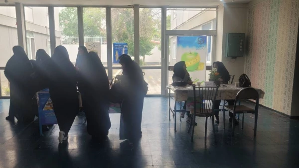 حضور پزشکان واحد تغذیه،مامایی و روانشناسی به مناسبت هفته سلامت در پردیس فاطمه الزهرا(س)تبریز 2