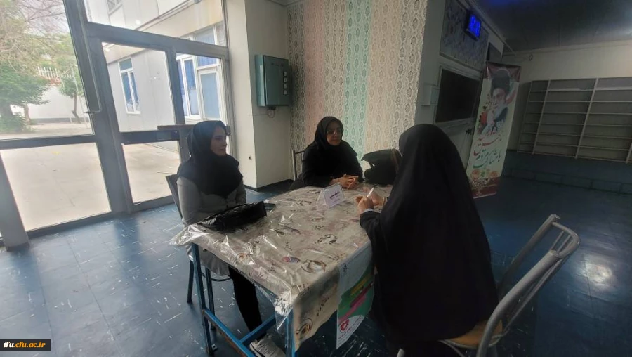 حضور پزشکان واحد تغذیه،مامایی و روانشناسی به مناسبت هفته سلامت در پردیس فاطمه الزهرا(س)تبریز 2