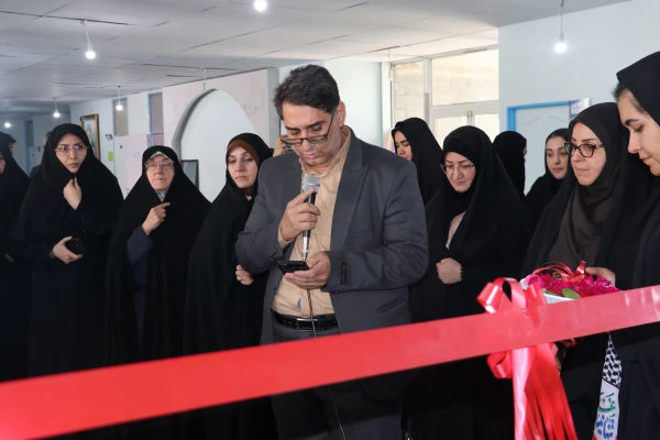 برگزاری و افتتاح یازدهمین نمایشگاه آثار هنری دانشجویان و اساتید پردیسهای فاطمه الزهرا (س) و علامه امینی 2