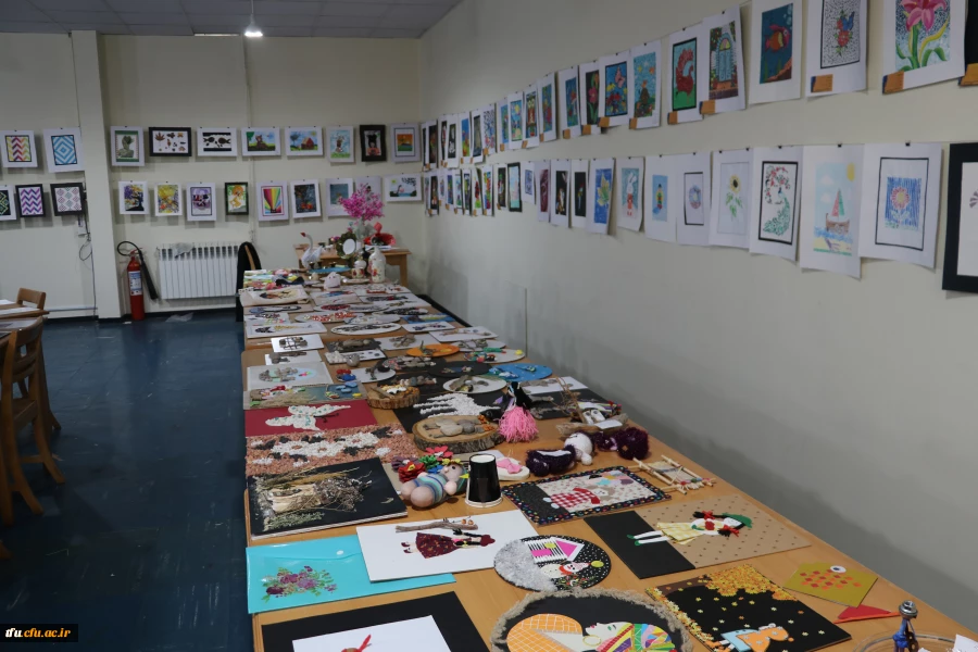 برگزاری و افتتاح یازدهمین نمایشگاه آثار هنری دانشجویان و اساتید پردیسهای فاطمه الزهرا (س) و علامه امینی 6