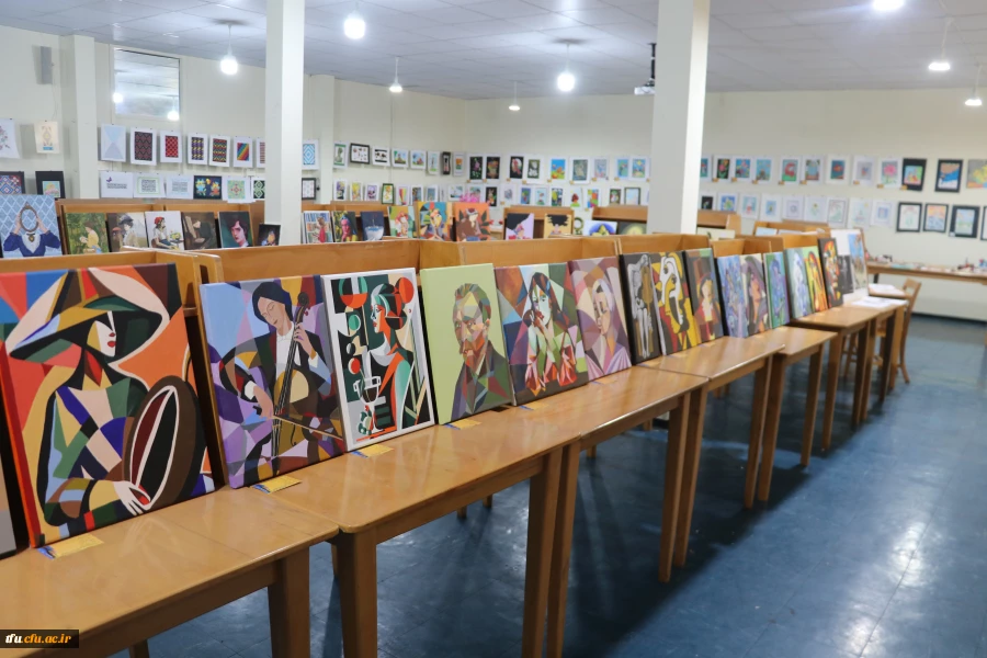 برگزاری و افتتاح یازدهمین نمایشگاه آثار هنری دانشجویان و اساتید پردیسهای فاطمه الزهرا (س) و علامه امینی 10