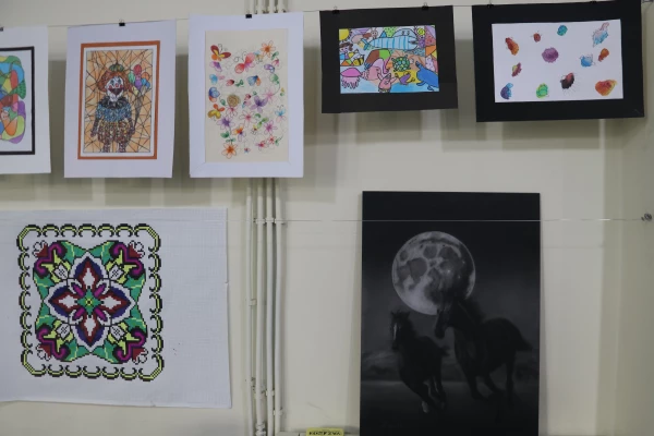 برگزاری و افتتاح یازدهمین نمایشگاه آثار هنری دانشجویان و اساتید پردیسهای فاطمه الزهرا (س) و علامه امینی 4