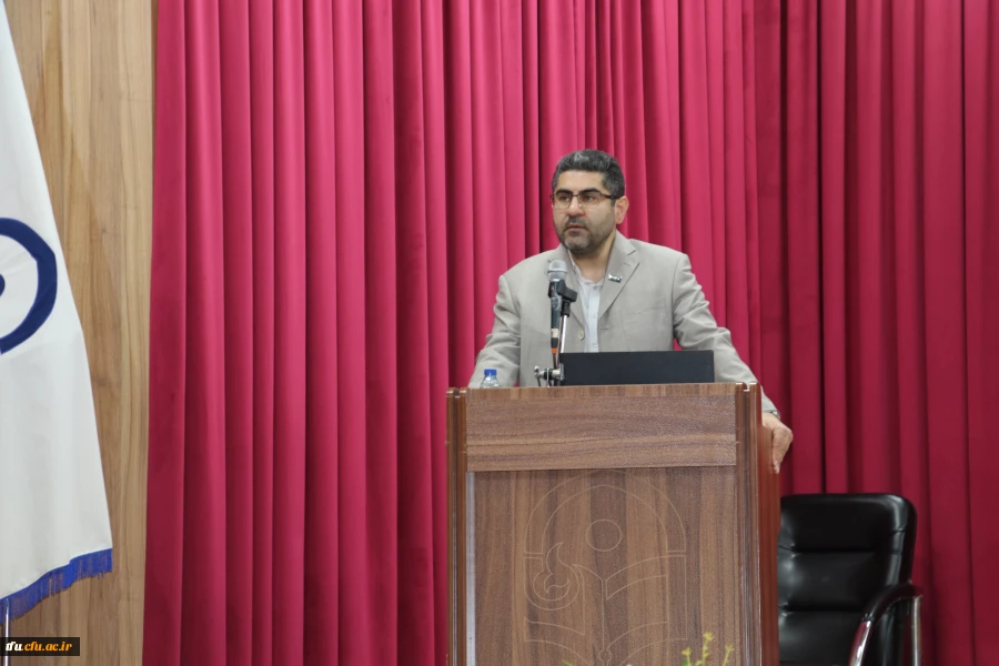 برگزاری همایش آشنایی با نانوفناوران و مسابقه ملی نانو 5