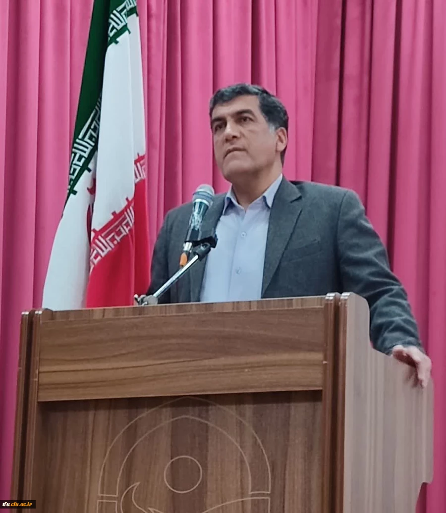 تقدیر و تجلیل از خدمات مدیران و معلمان راهنمای درس کارورزی 6