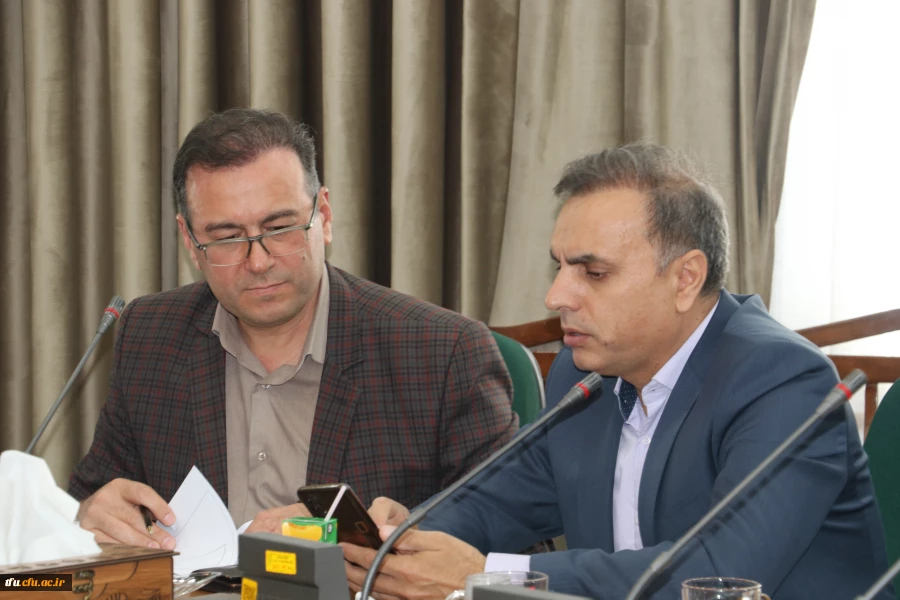 جلسه شورای تحصیلات تکمیلی دانشگاه فرهنگیان استان 7