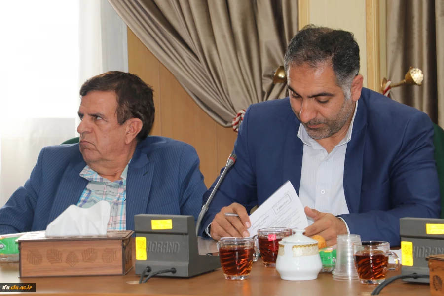 جلسه شورای تحصیلات تکمیلی دانشگاه فرهنگیان استان 8