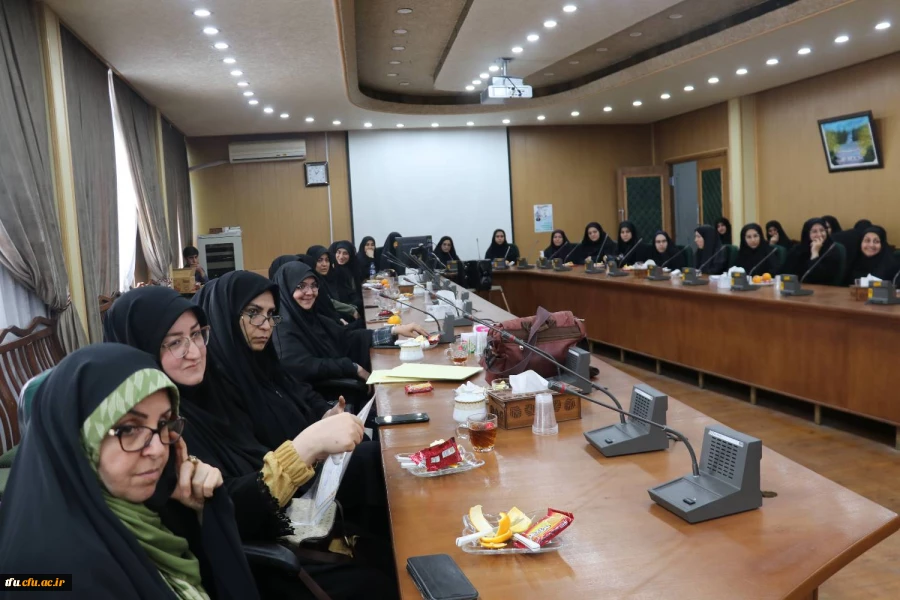 برگزاری نشست جهاد تبیین با عنوان مختصات رئیس جمهور آرمانی 10