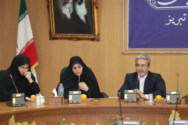 برگزاری نشست جهاد تبیین با عنوان مختصات رئیس جمهور آرمانی 13