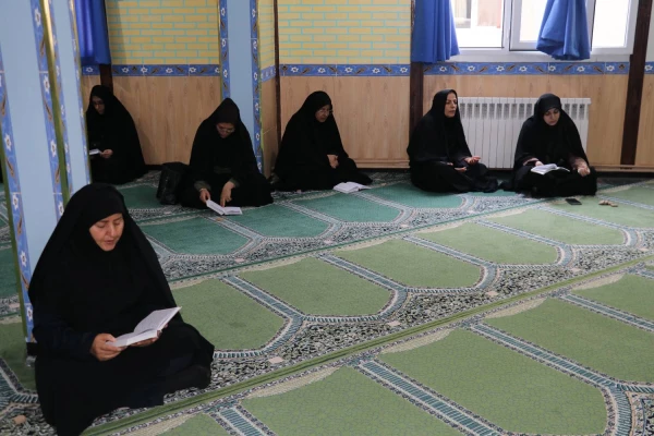 برگزاری مراسم زیارت عاشورا 10