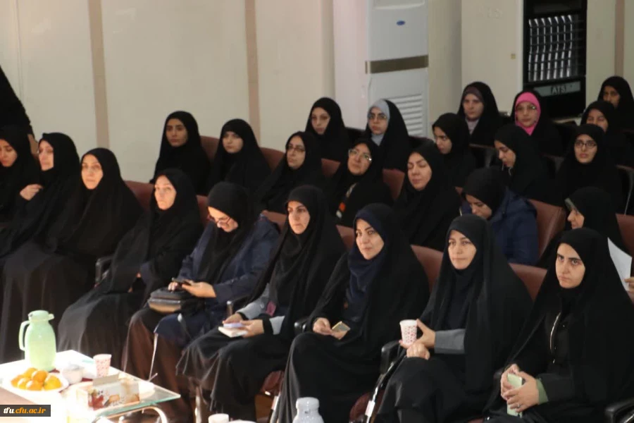 برگزاری آئین استقبال دانشجویان ورودی 1403 3