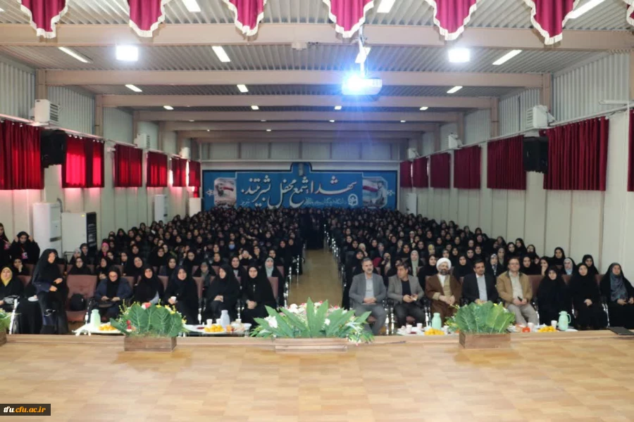 برگزاری آئین استقبال دانشجویان ورودی 1403 12