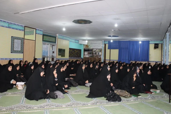 جلسه توجیهی هسته گزینش اداره کل آموزش و پرورش با دانشجو معلمان ورودی 1403 4