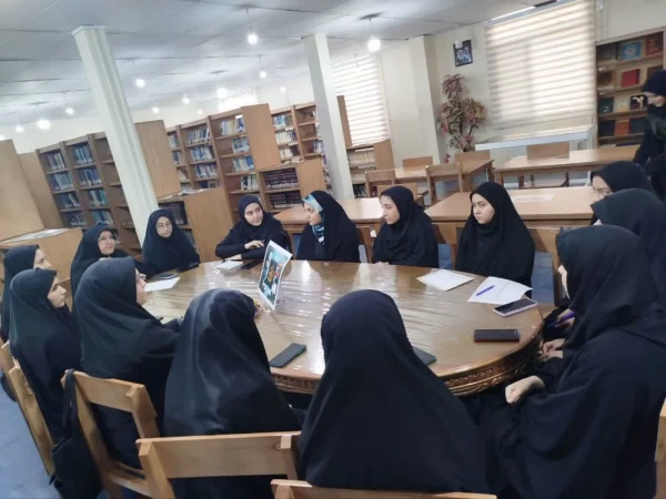 نشست کتابخوان و معرفی کتاب های خوانده شده 2