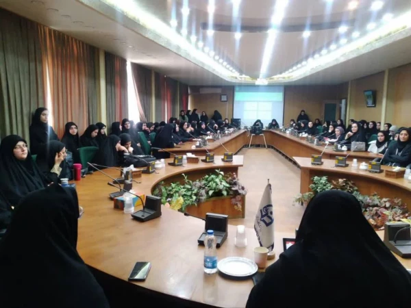 برگزاری کارگاه اخلاق درپژوهش های اینترنتی 3