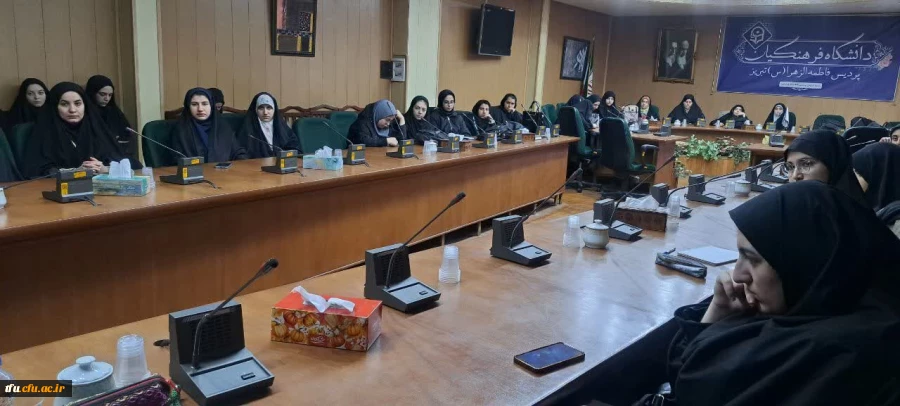 برگزاری کارگاه آشنایی با شیوه های تحلیل داده های کیفی 2