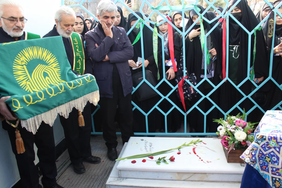 برگزاری مراسم عزاداری شهادت حضرت فاطمه زهرا (س) با حضور خادم یاران امام رضا (ع) و پرچم متبرک آستان قدس رضوی 2