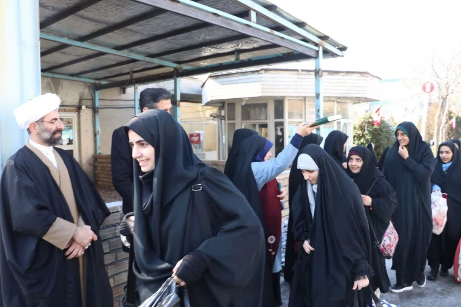 مراسم بدرقه دانشجو معلمان عازم راهیان نور 6