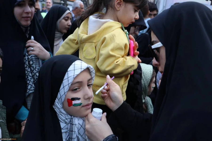 حضور گسترده خانواده بزرگ دانشگاه فرهنگیان آذربایجان شرقی در راهپیمایی روز جهانی قدس  3