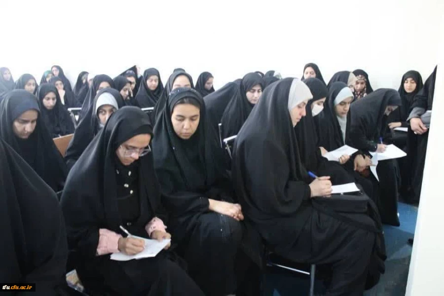 برگزاری جلسه توجیهی ضوابط وقوانین آموزش وپرورش ویژه دانشجو معلمان ورودی بهمن ماه 1403 2