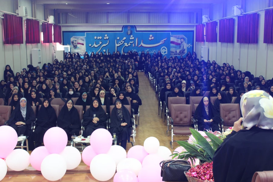 برگزاری مراسم روز ولادت حضرت معصومه(س) در پردیس فاطمه الزهرا(س) 2