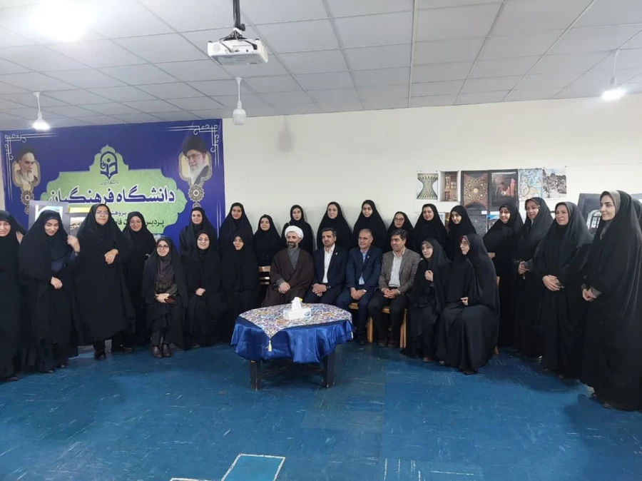 افتتاح نمایشگاه ریاضی و هنر 4