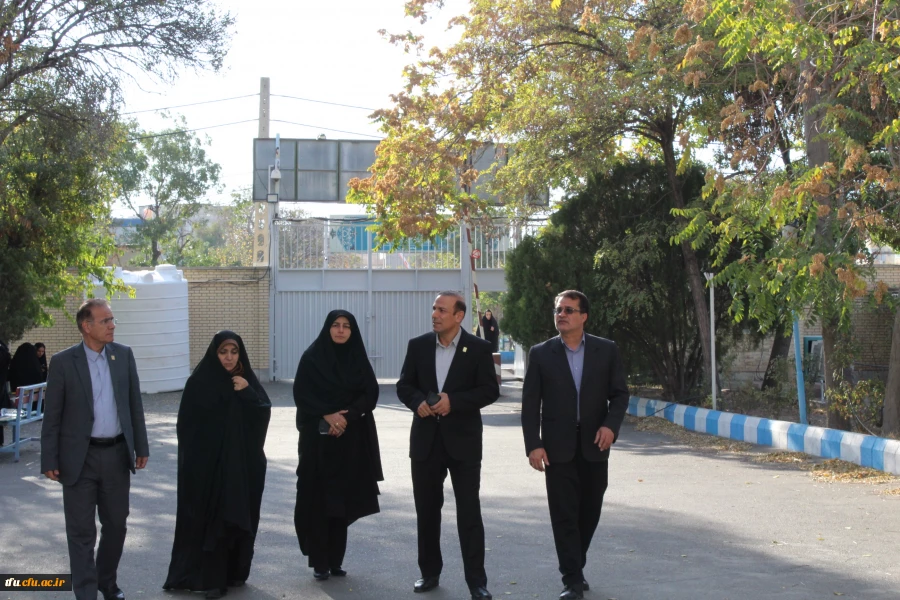 بازدید ریاست محترم دانشگاه فرهنگیان استان آقای دکتر یزدانی از قسمت های مختلف پردیس فاطمه الزهرا(س) 2