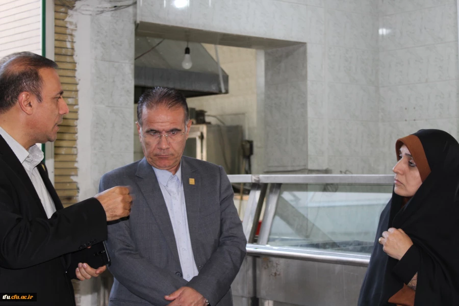 بازدید ریاست محترم دانشگاه فرهنگیان استان آقای دکتر یزدانی از قسمت های مختلف پردیس فاطمه الزهرا(س) 2