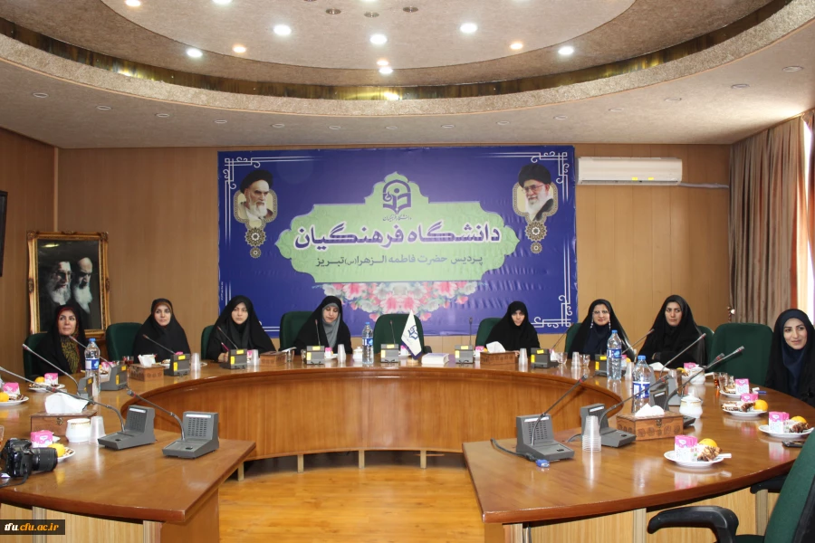 برگزاری کارگاه "اسیب های اجتماعی در فضای مجازی" 2