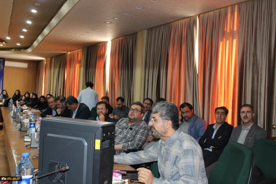 برگزاری کارگاه "اسیب های اجتماعی در فضای مجازی" 2