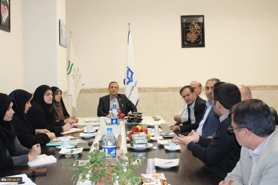 برگزاری جلسه هماهنگی همایش های فیزیک و ریاضی  3