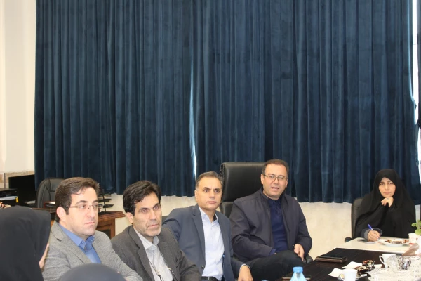 برگزاری جلسه شورای پردیس 4