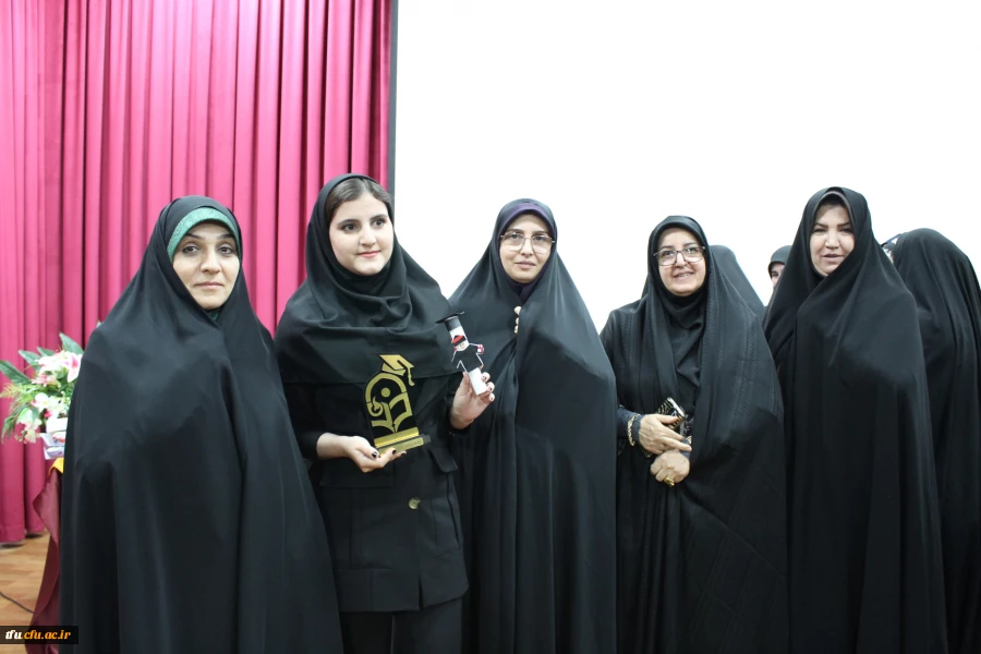 مراسم جشن دانش آموختگی 8