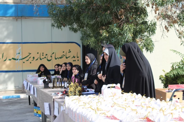 مراسم جشن دانش آموختگی 7