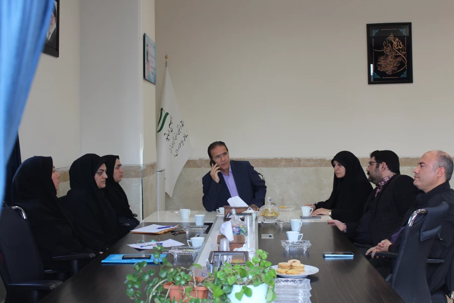 جلسه هماهنگی ششمین همایش ملی آموزش  فیزیک و ریاضی 3