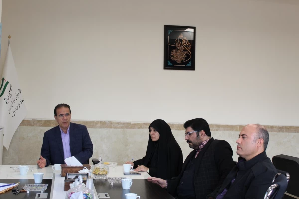 جلسه هماهنگی ششمین همایش ملی آموزش  فیزیک و ریاضی 4