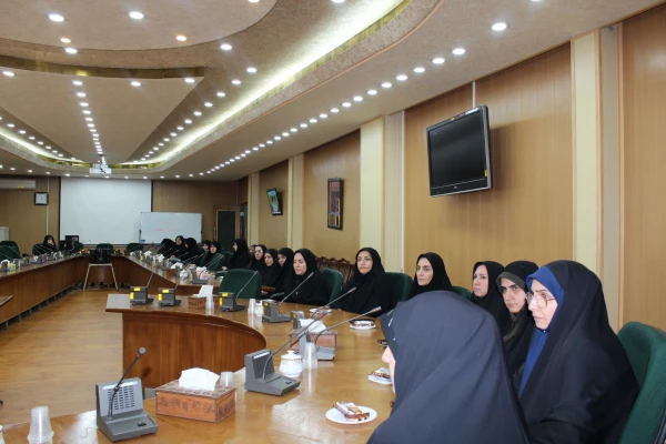 نشست علمی معرفتی به مناسبت سالروز رحلت علامه جعفری(ره) 3