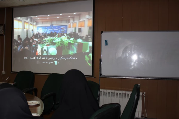 ویژه برنامه ای در سالگرد تدفین شهیدخوشنام پردیس 10